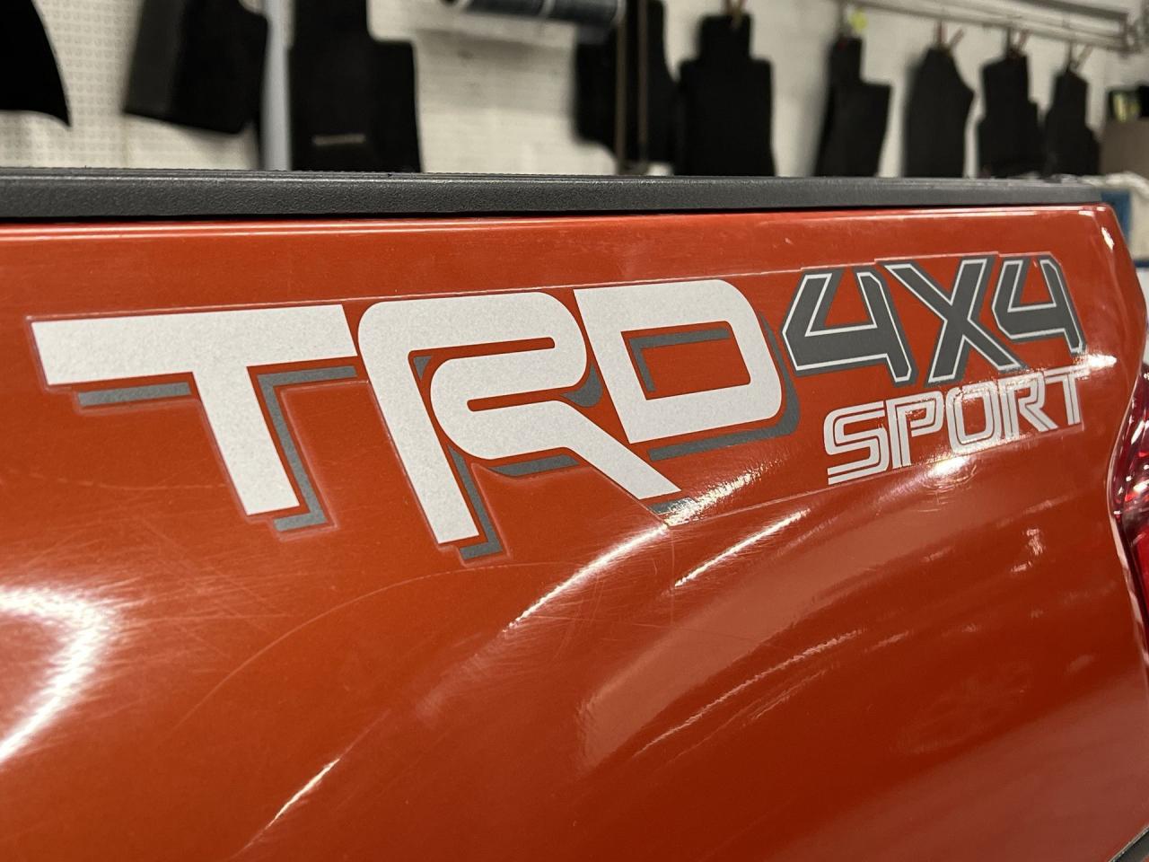 2017 Toyota Tacoma TRD SPORT 4X4 | DBL CAB | 3.5L V6 | NAV | ALLOYS Photo