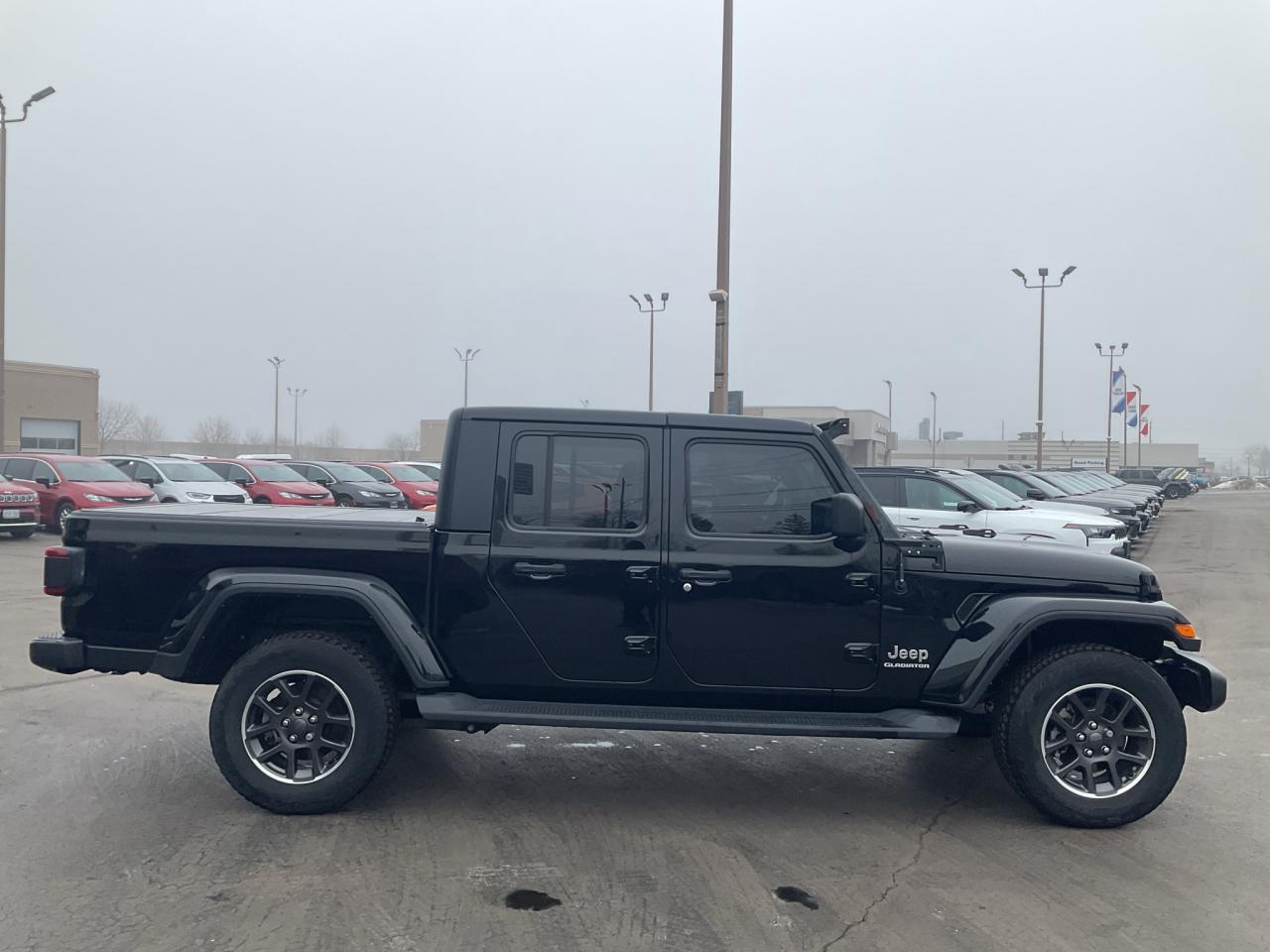 2021 Jeep Gladiator TRAILER TOW / TRAC-LOK DIFFERENTIAL / ALPINE SOUND Photo3