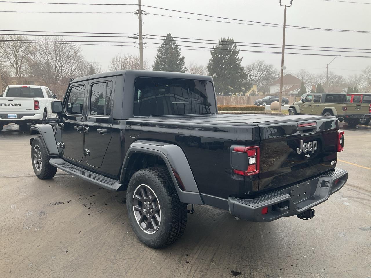 2021 Jeep Gladiator TRAILER TOW / TRAC-LOK DIFFERENTIAL / ALPINE SOUND Photo