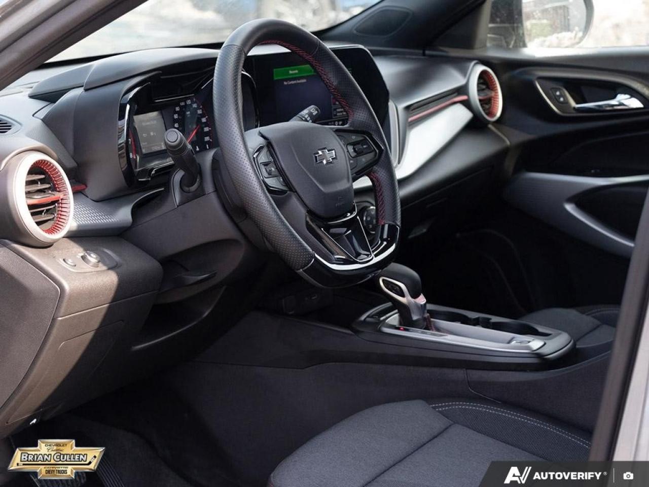 2025 Chevrolet Trax 1RS FWD 4dr 1RS Photo