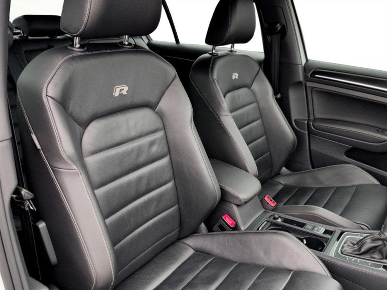 2017 Volkswagen Golf R DSG 4MOTION  **LOW KMS - AUTO** Photo