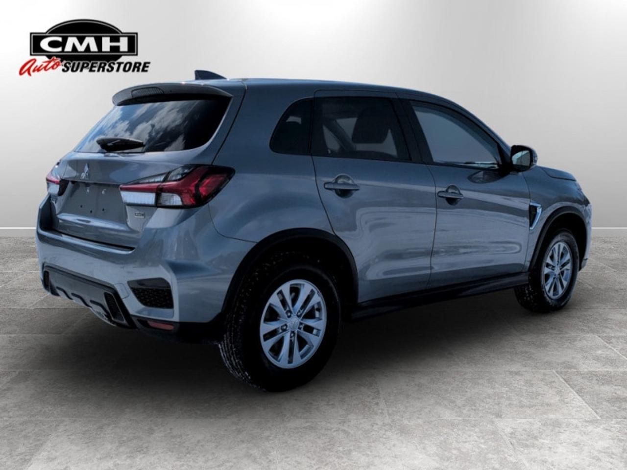 2024 Mitsubishi RVR SE AWC  **NO ACCIDENTS** Photo4