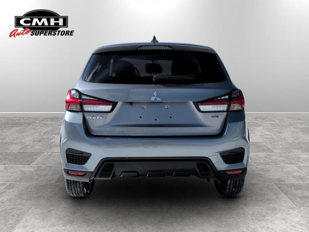 2024 Mitsubishi RVR SE AWC  **NO ACCIDENTS** Photo3