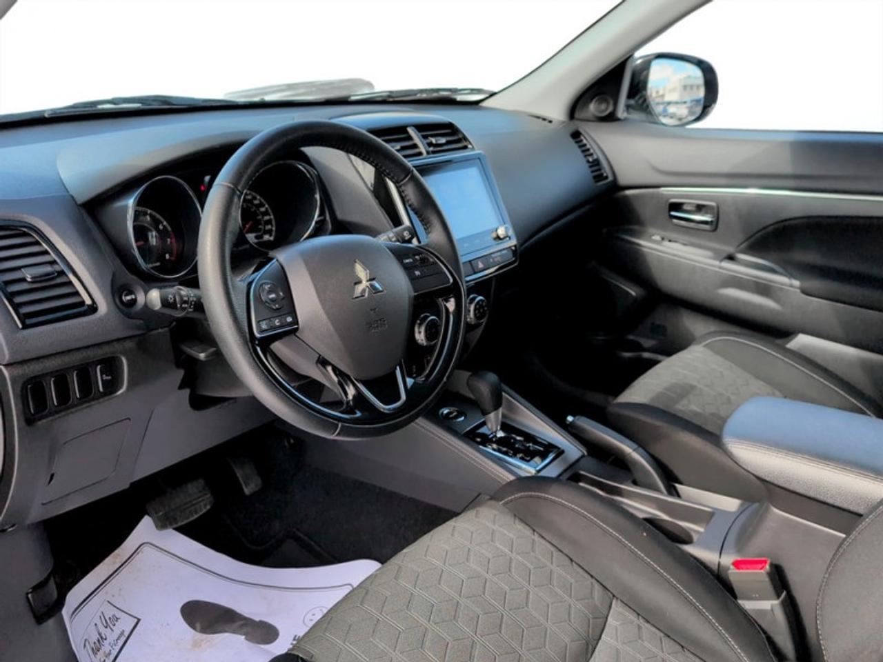 2024 Mitsubishi RVR SE AWC  **NO ACCIDENTS** Photo