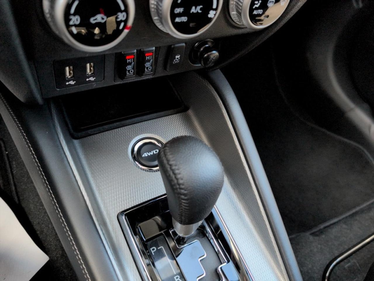 2024 Mitsubishi RVR SE AWC  **NO ACCIDENTS** Photo