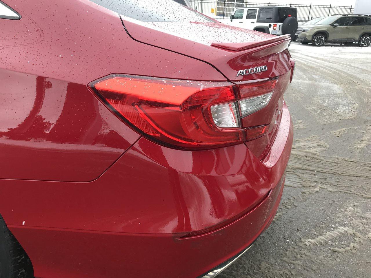 2020 Honda Accord Sedan Sport Pkg.   Clean Carfax   Well Maintained Photo4