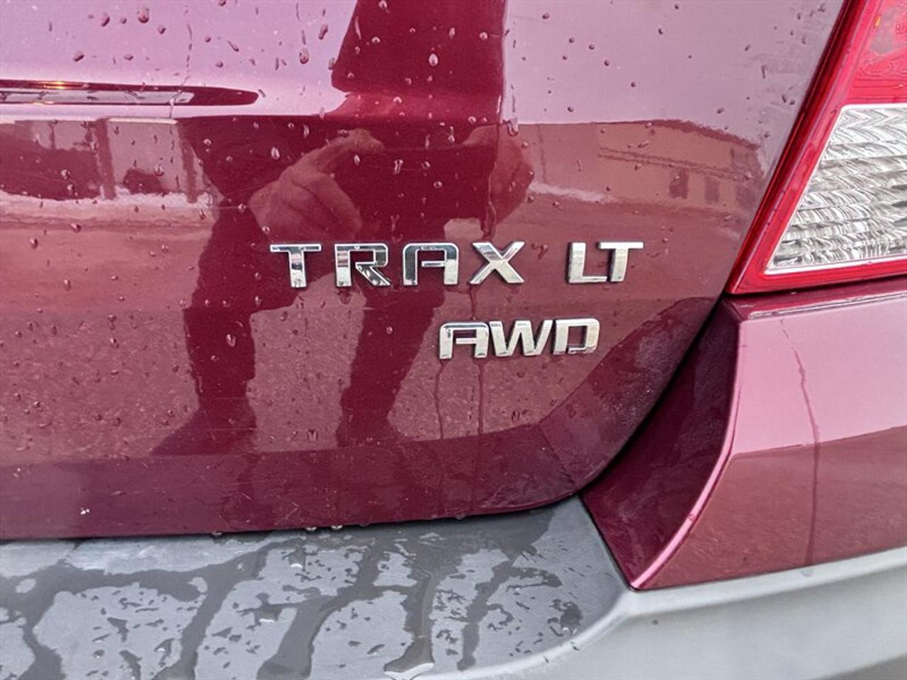 13604378