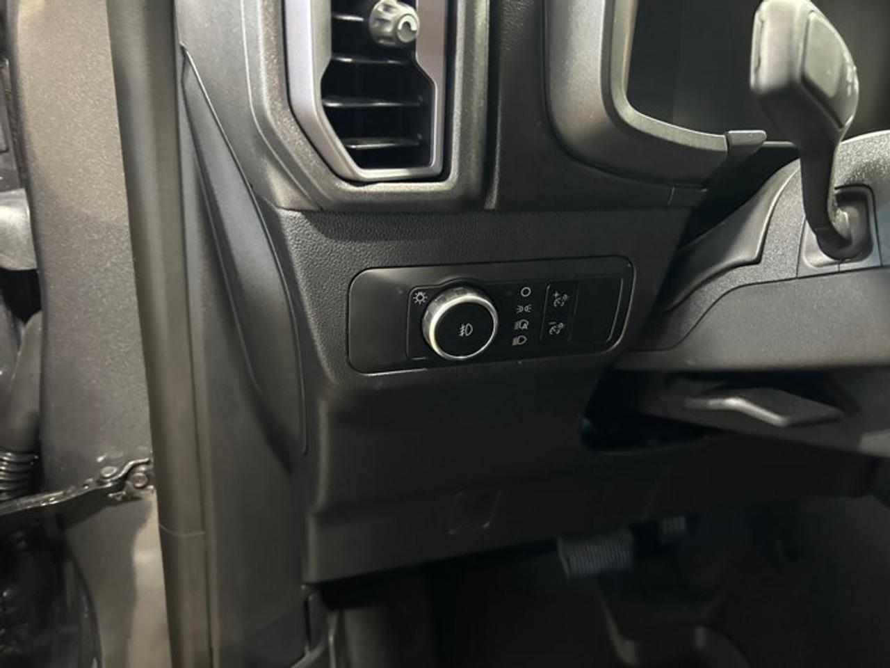 13604432