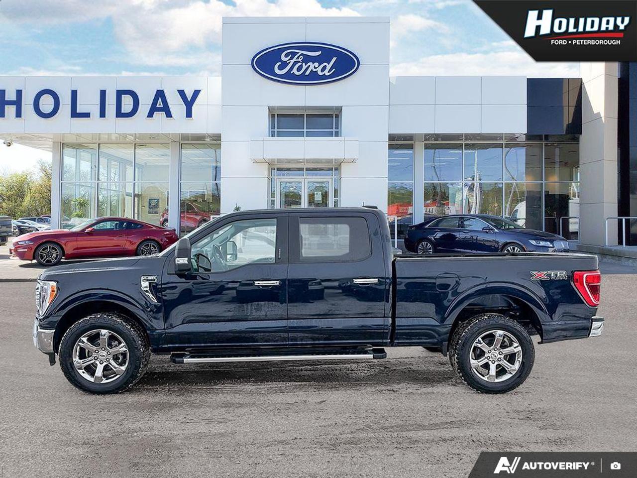 2022 Ford F-150 XLT Photo2