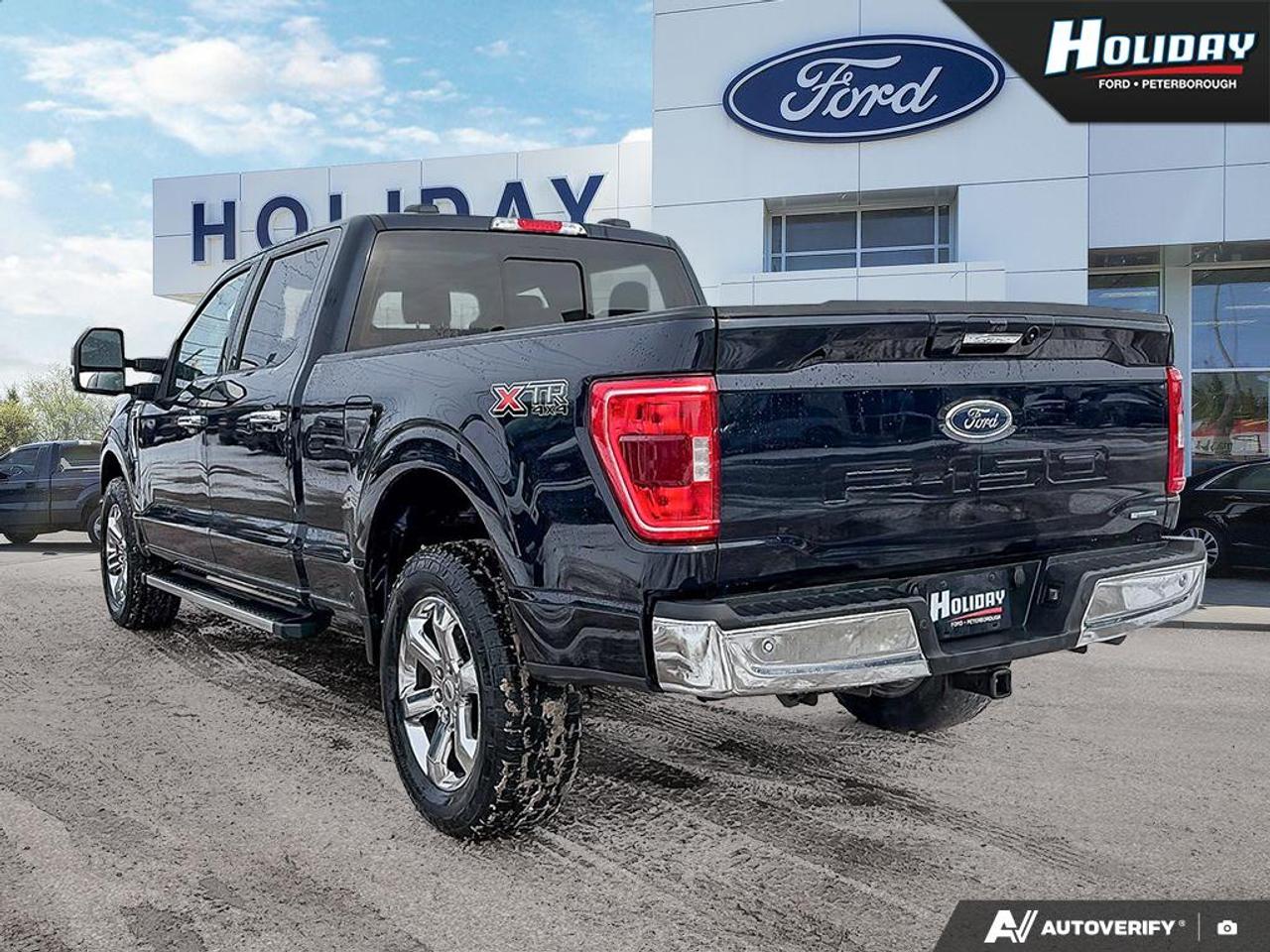 2022 Ford F-150 XLT Photo