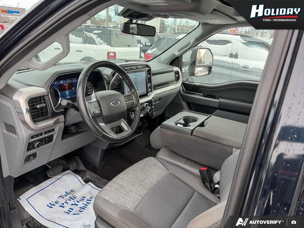 2022 Ford F-150 XLT Photo