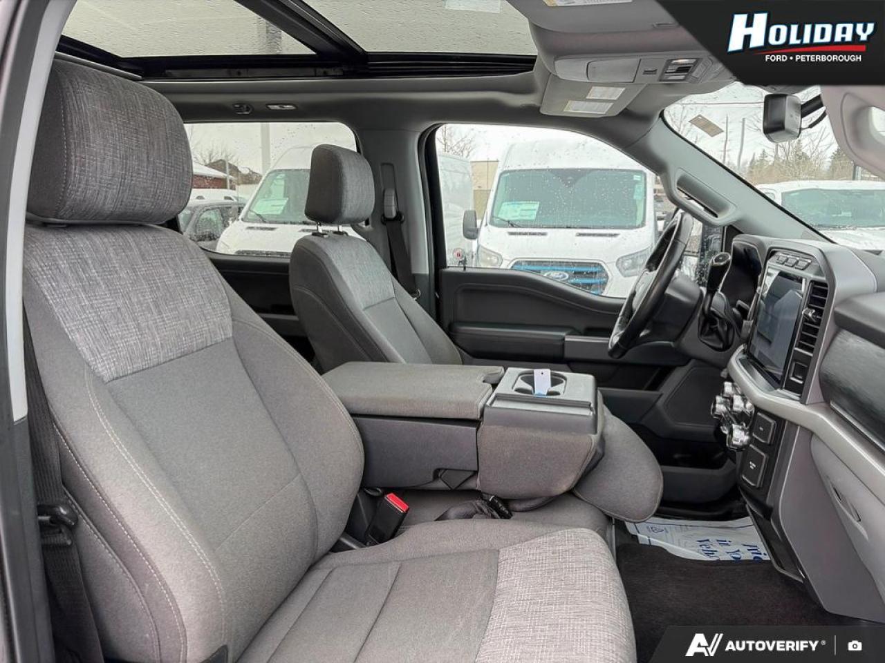 2022 Ford F-150 XLT Photo