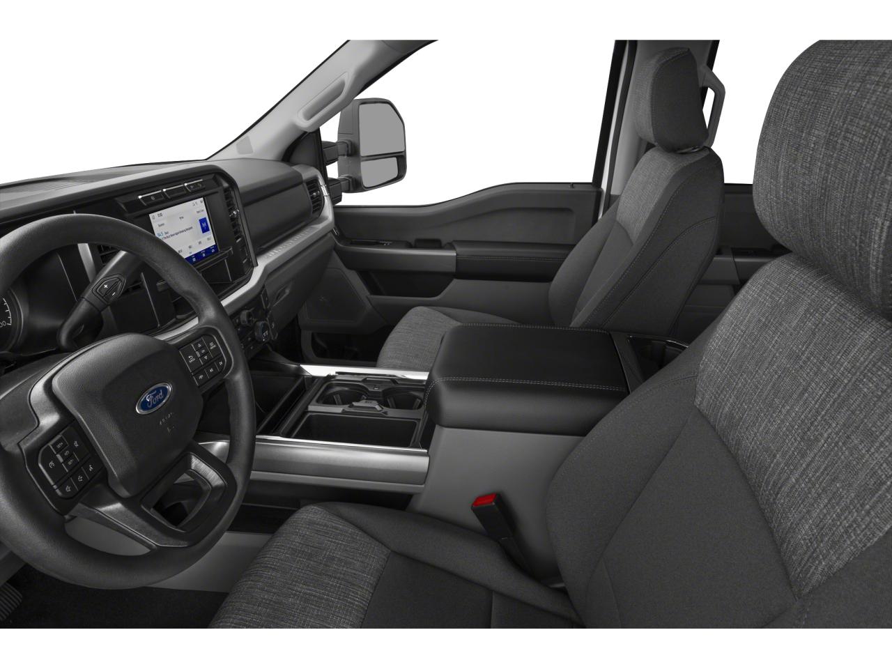 2026 Ford F-350 Super Duty DRW XLT Photo