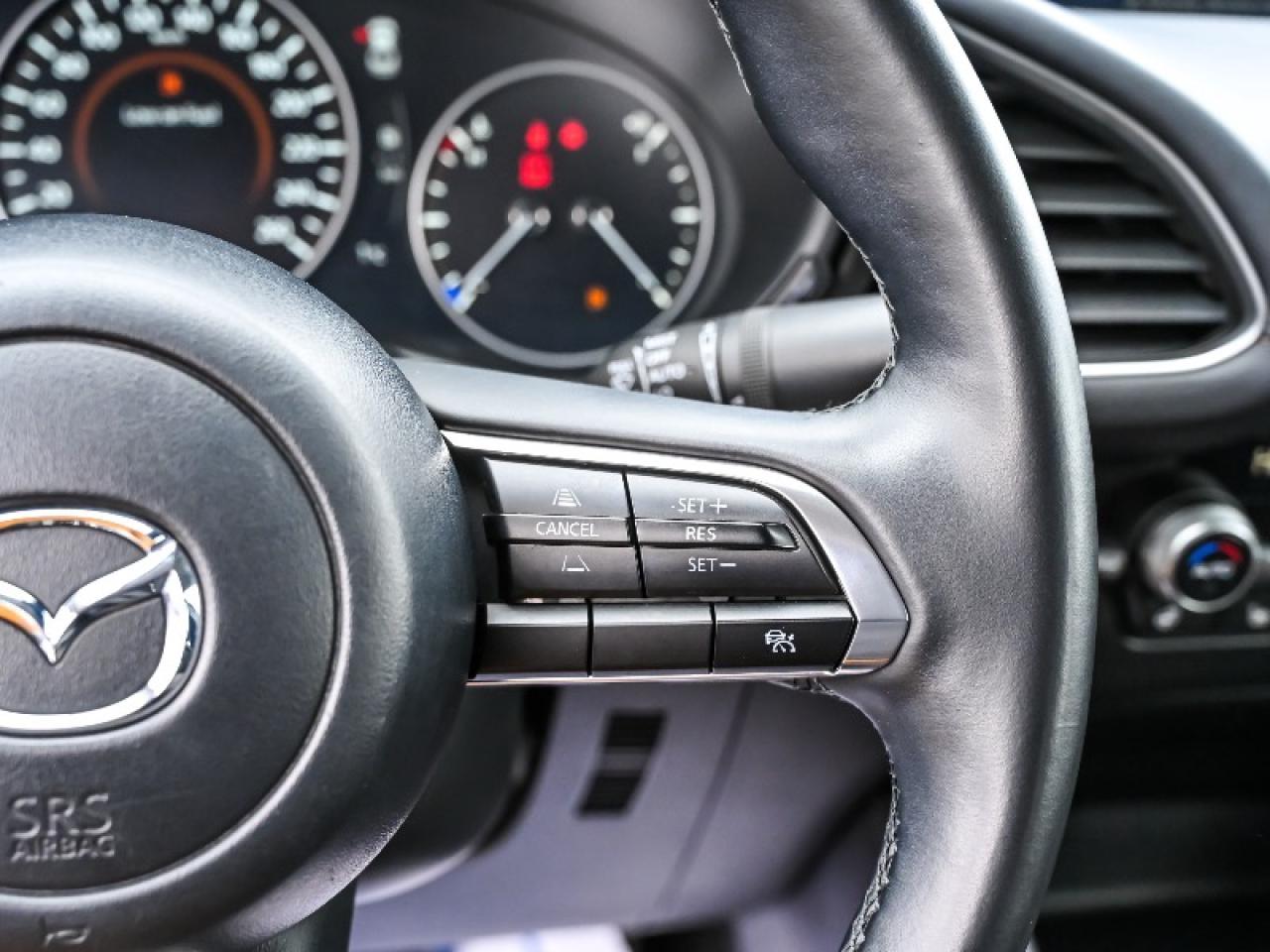 2024 Mazda MAZDA3 GS Photo