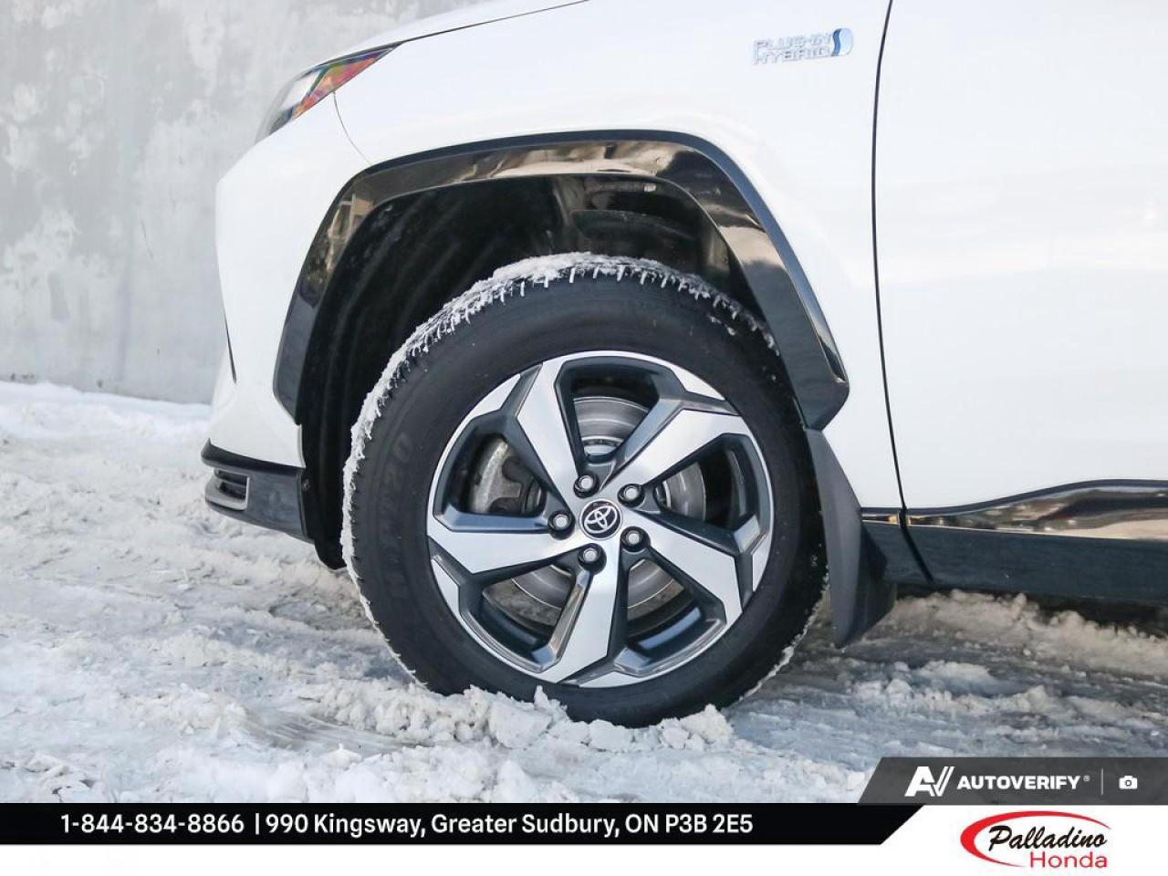 2023 Toyota RAV4 Prime XSE Photo