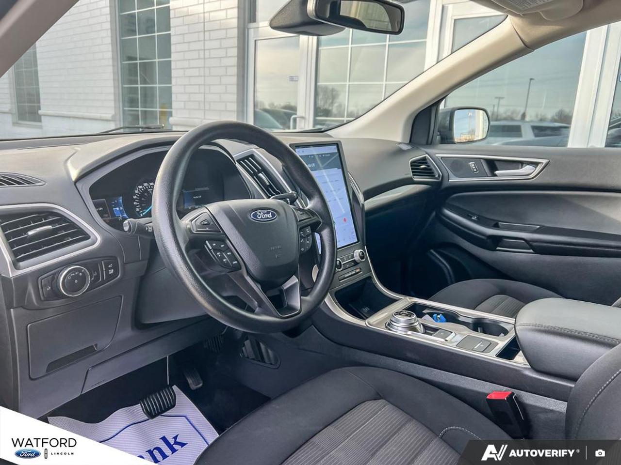 2024 Ford Edge SEL AWD Photo