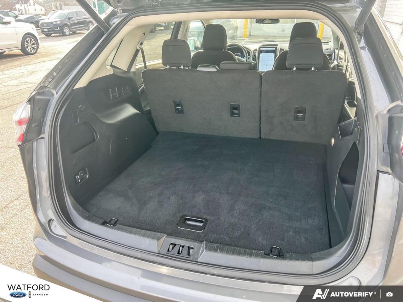 2024 Ford Edge SEL AWD Photo