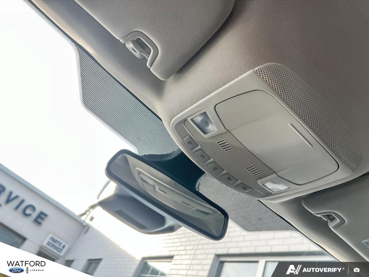 2024 Ford Edge SEL AWD Photo