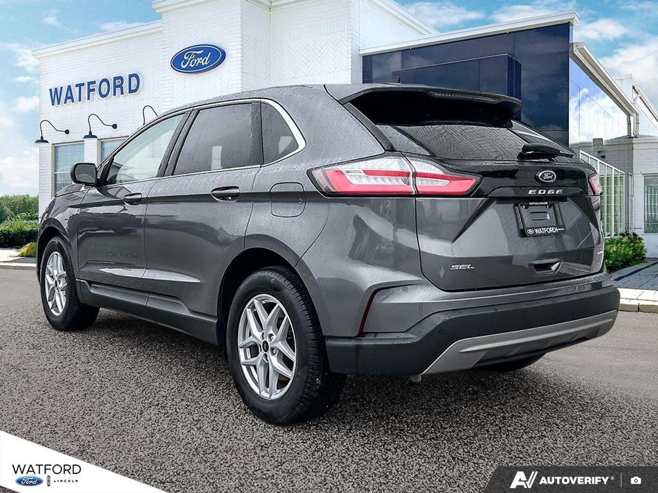 2024 Ford Edge SEL AWD Photo3