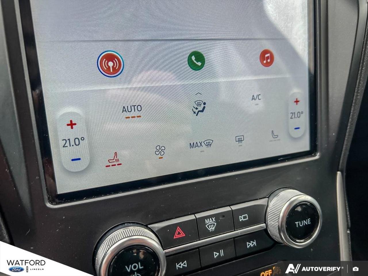 2024 Ford Edge SEL AWD Photo