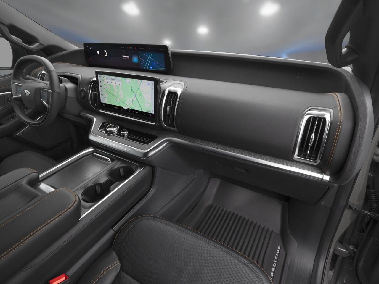 2026 Ford Expedition Tremor Photo