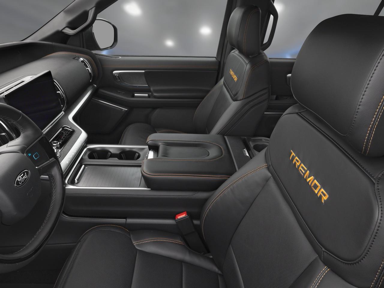2026 Ford Expedition Tremor Photo