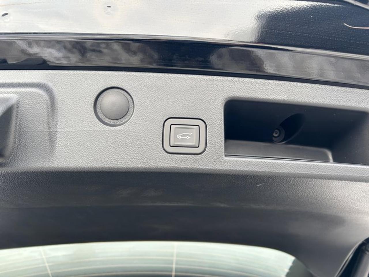 13604774