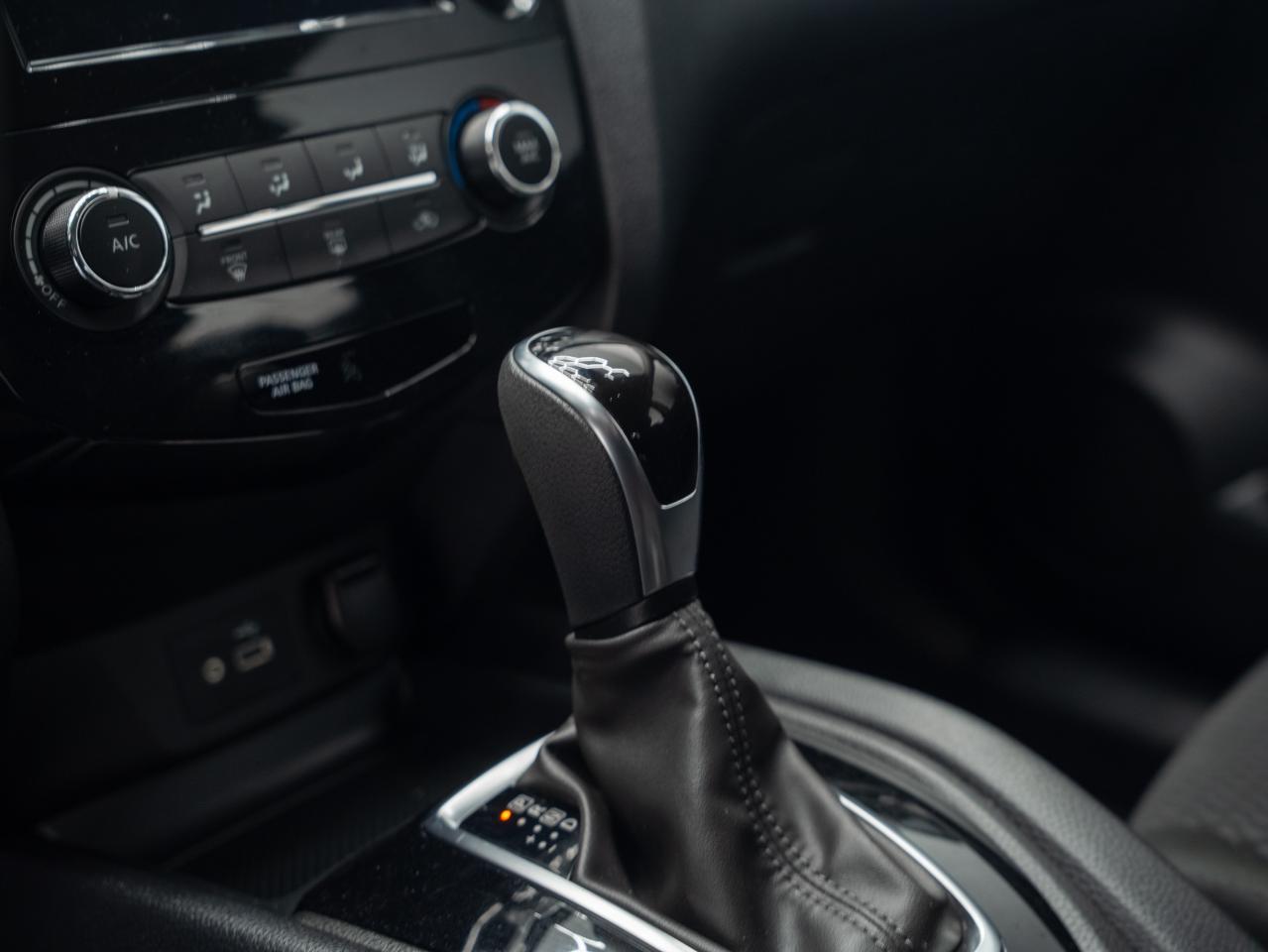 2022 Nissan Qashqai S | Certified | CarPlay | Android Auto Photo