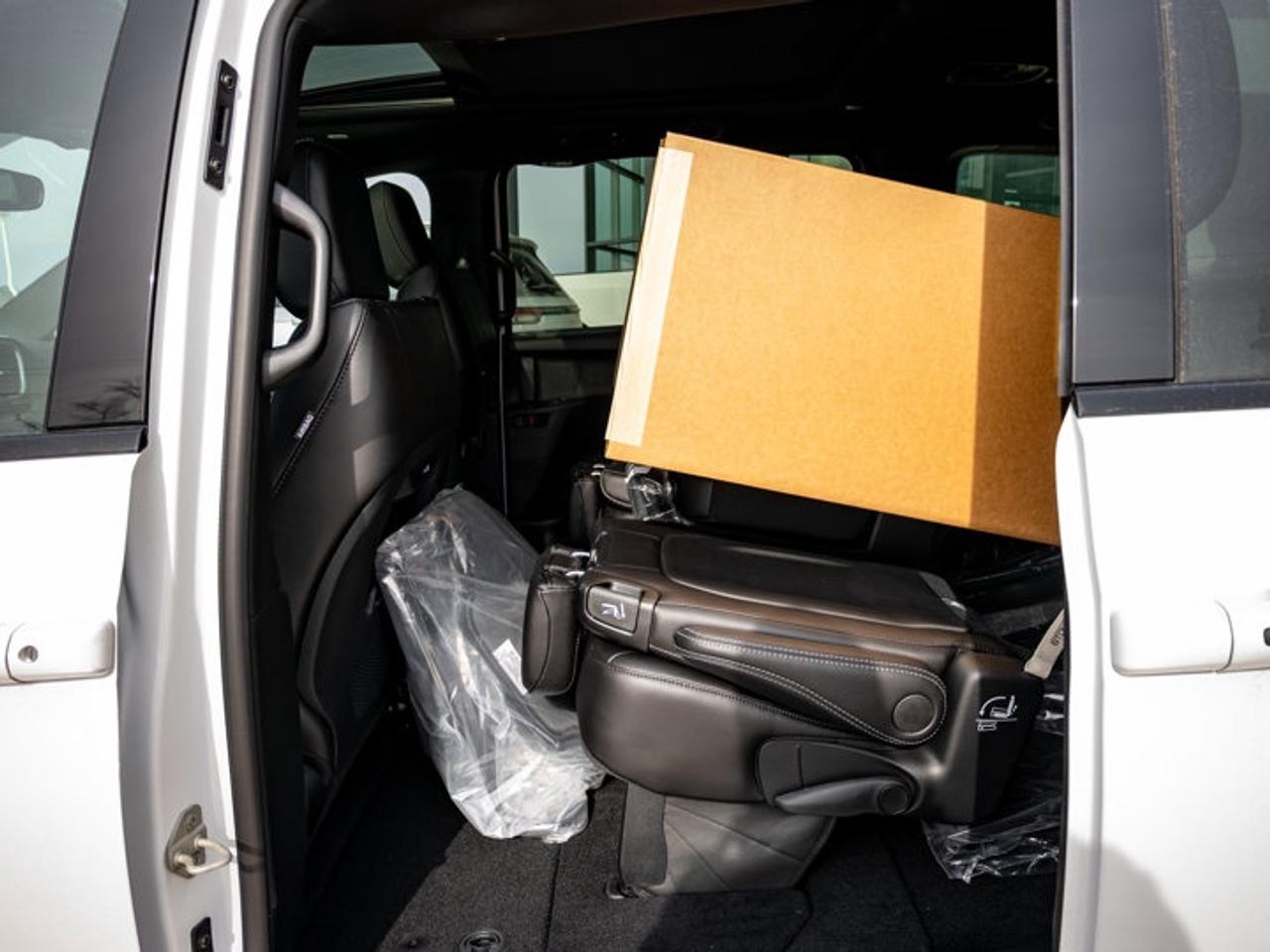 2026 Chrysler Pacifica Select Photo