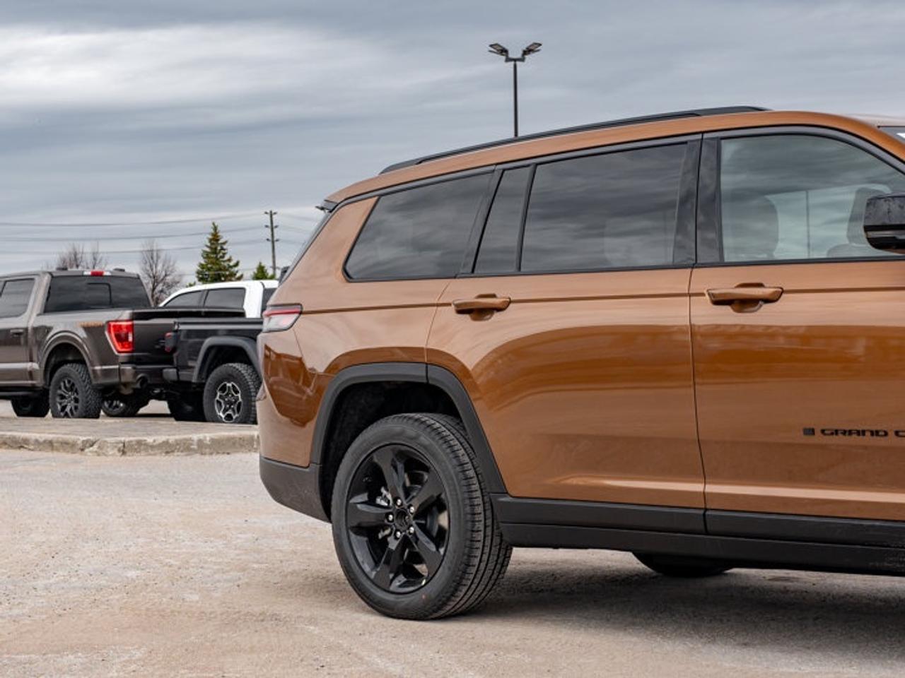 2026 Jeep Grand Cherokee L Limited Photo