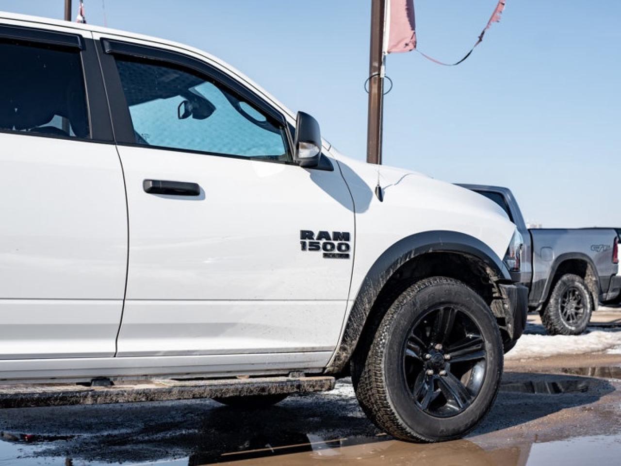 2023 RAM 1500 Classic WARLOCK Photo