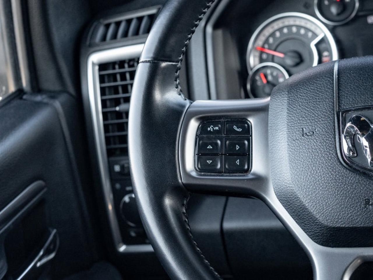 2023 RAM 1500 Classic WARLOCK Photo