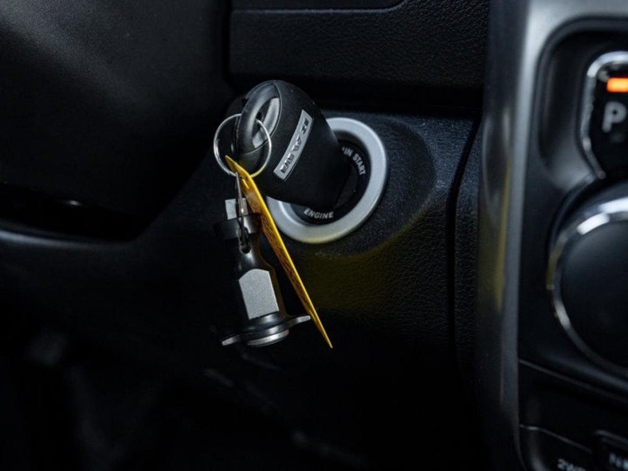 2023 RAM 1500 Classic WARLOCK Photo