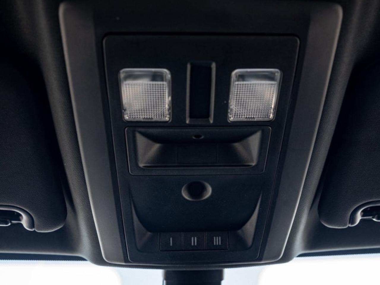 2023 RAM 1500 Classic WARLOCK Photo