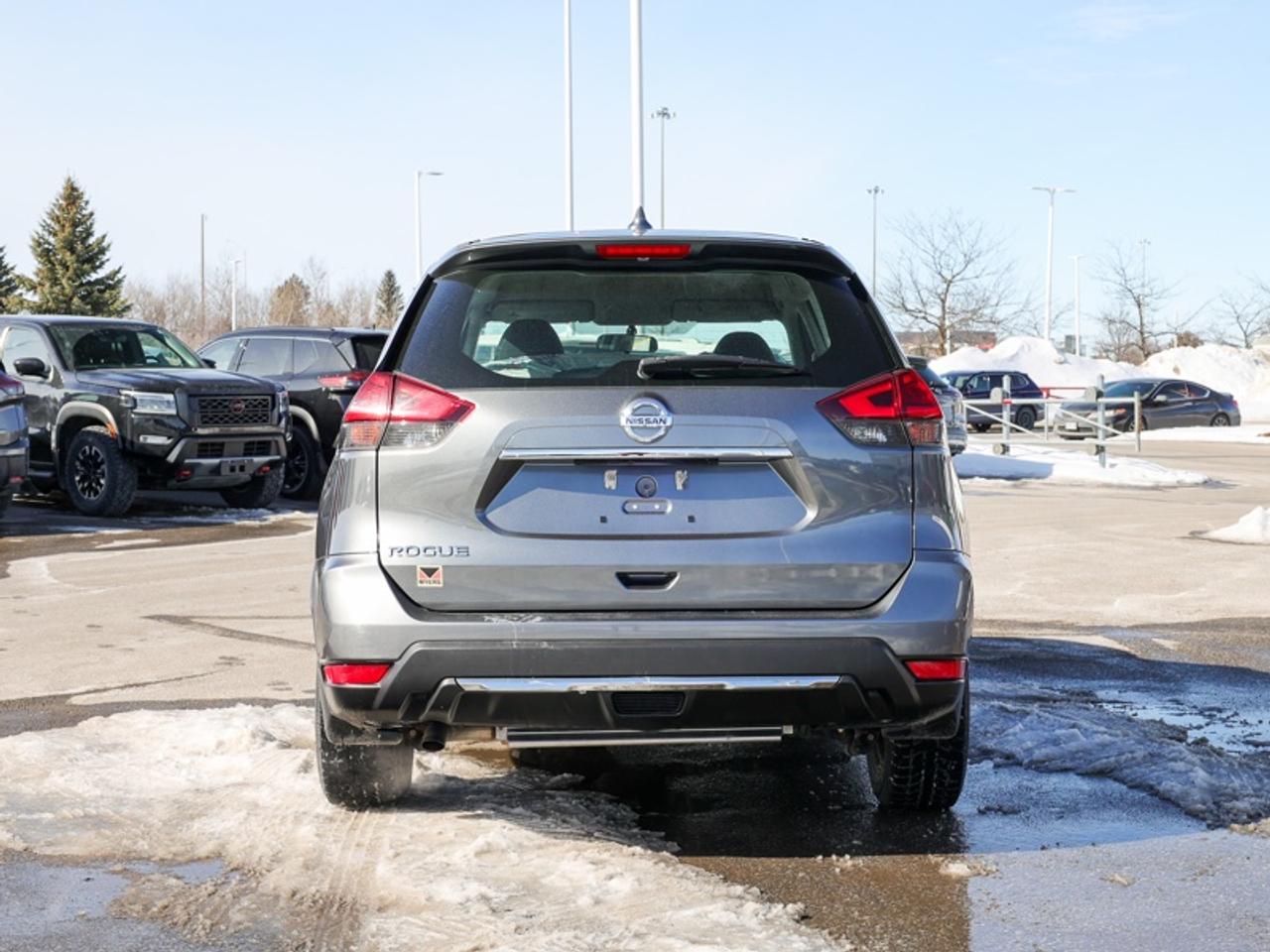 2017 Nissan Rogue - $97 B/W Photo2