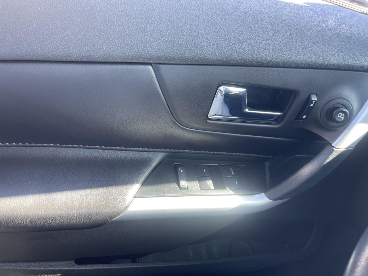 2013 Ford Edge SEL Photo