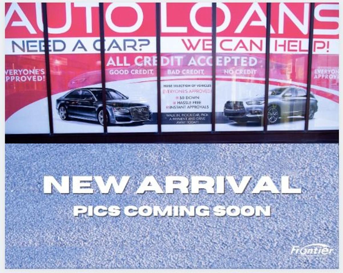 2021 Hyundai Santa Fe PREFERRED | LEATHER | SUNROOF | AWD | HEATED SEATS Photo0