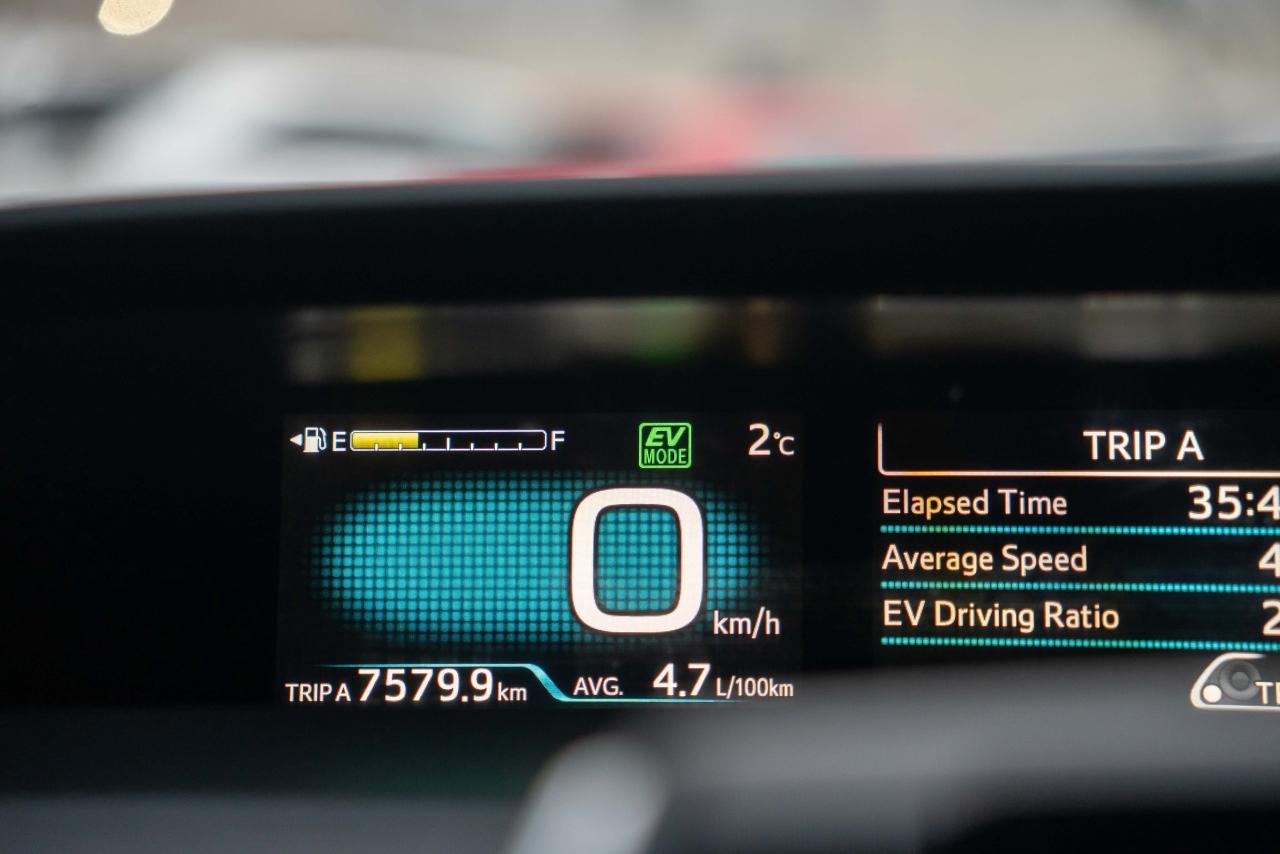 2017 Toyota Prius Base Photo