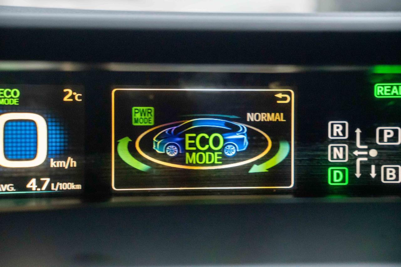 2017 Toyota Prius Base Photo