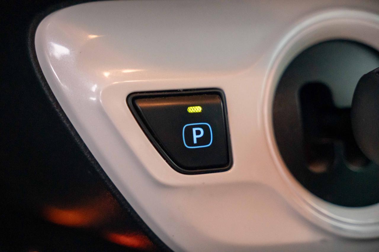 2017 Toyota Prius Base Photo