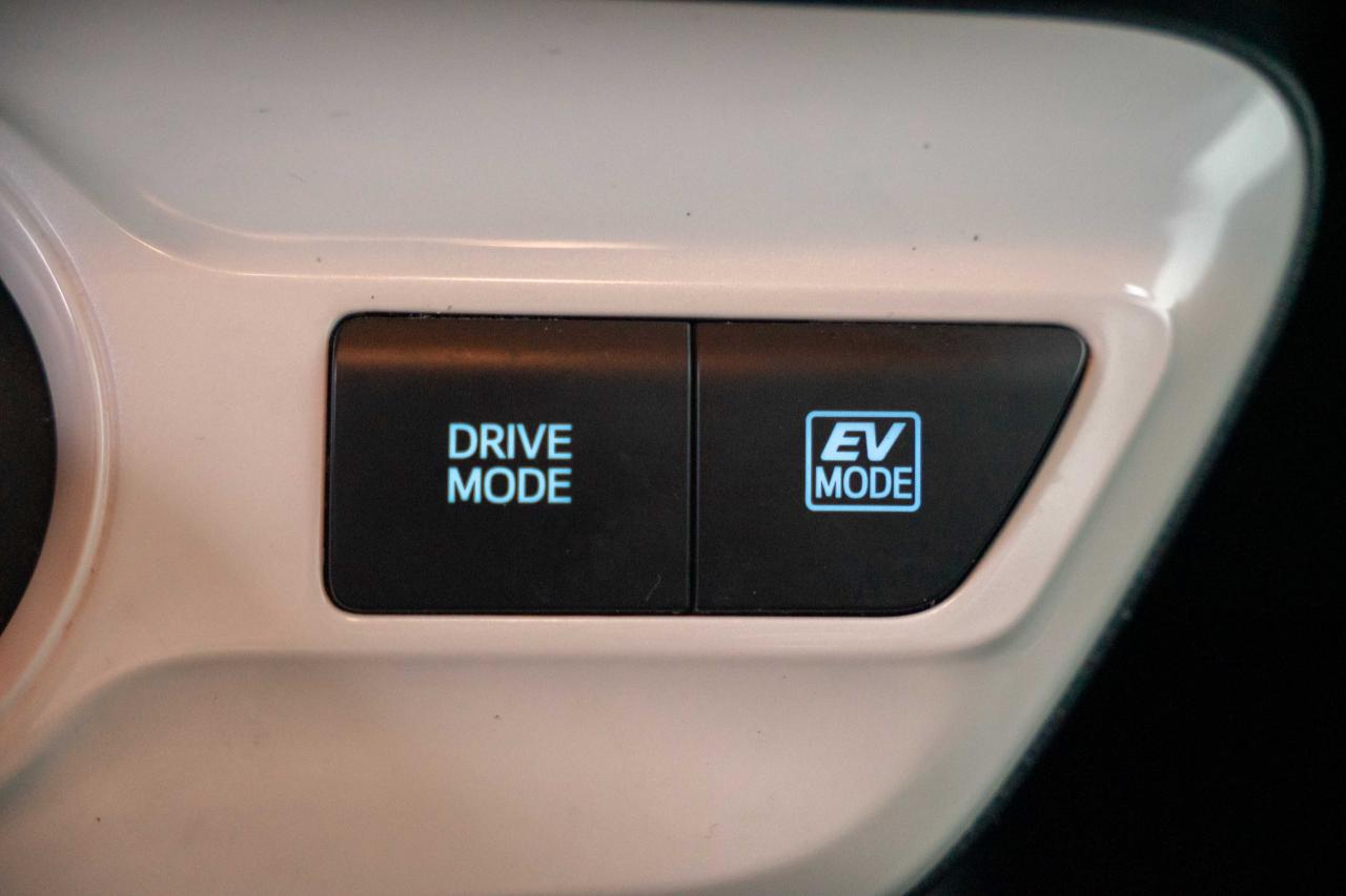 2017 Toyota Prius Base Photo