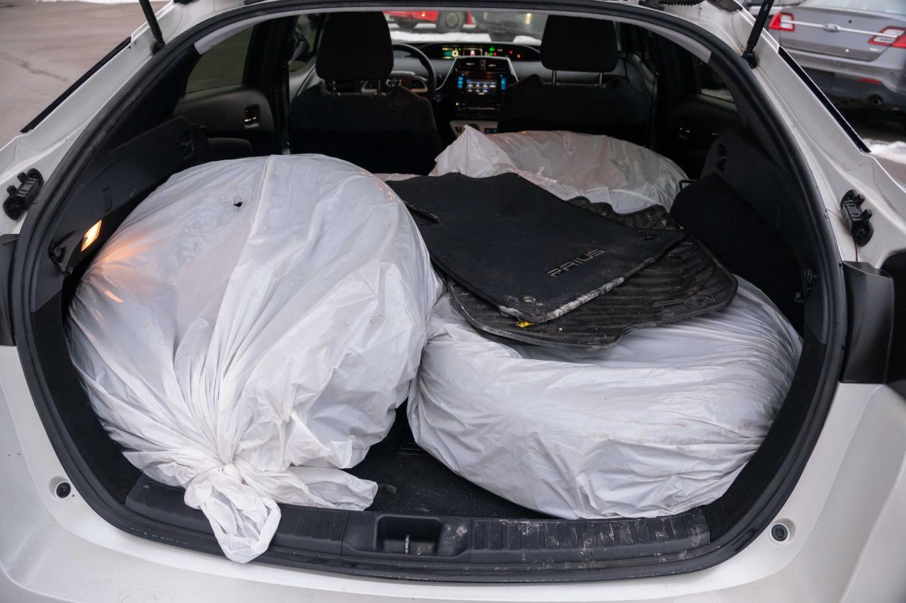 2017 Toyota Prius Base Photo