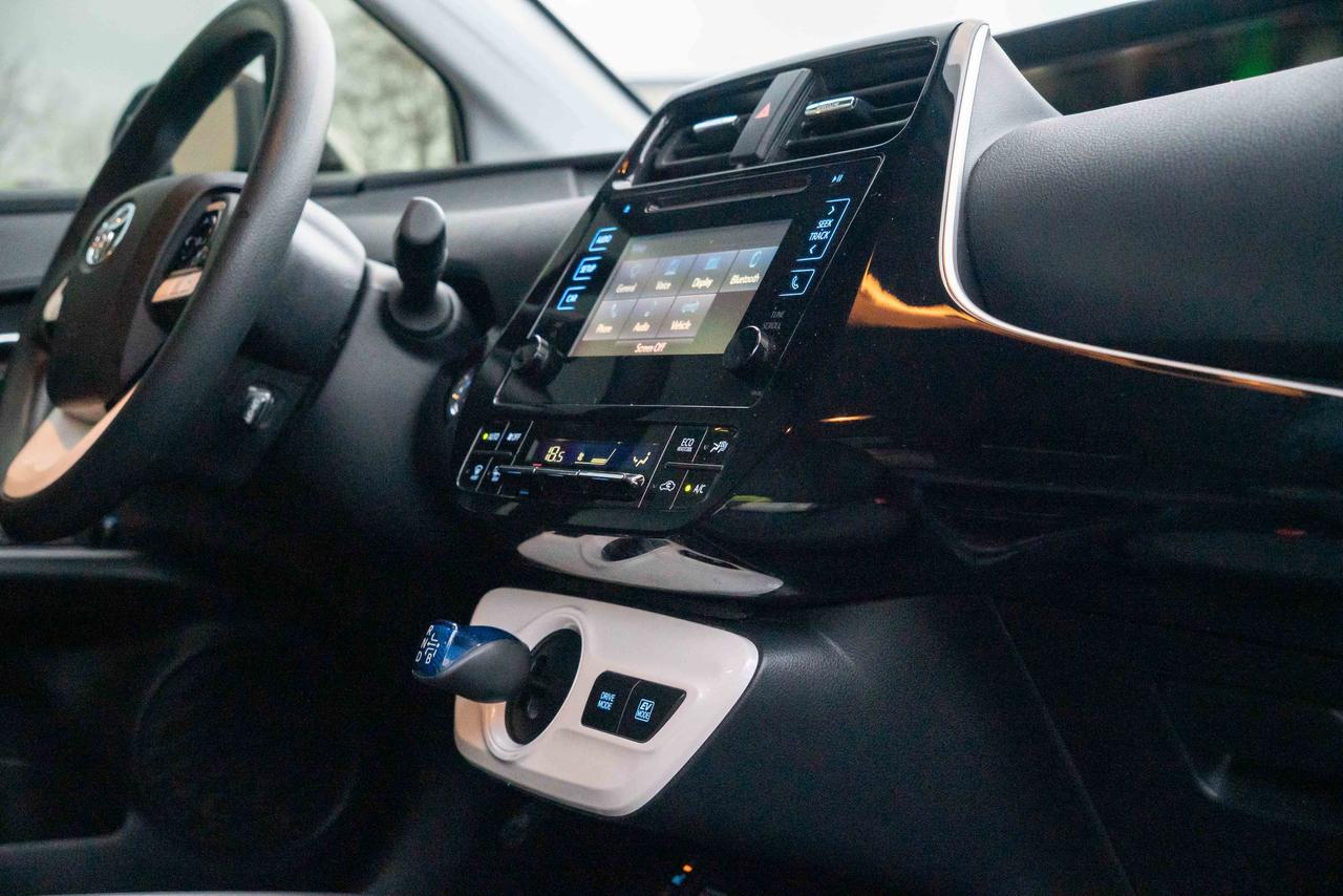 2017 Toyota Prius Base Photo