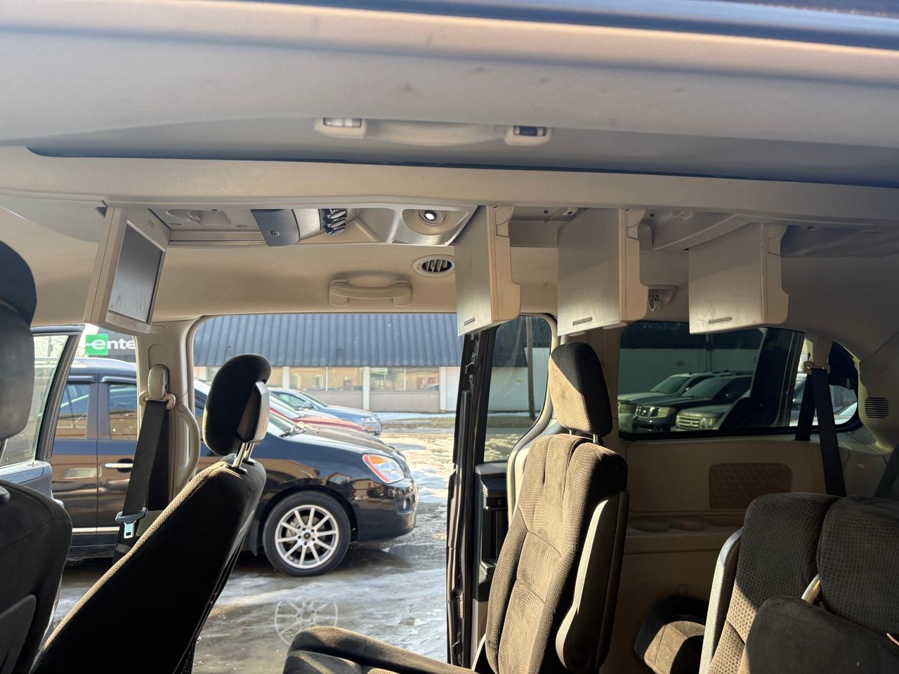 2016 Dodge Grand Caravan Crew, One Owner, Clean Carfax, Safety Ready, $5000 per claim-1 year Warranty. Financing Available Photo