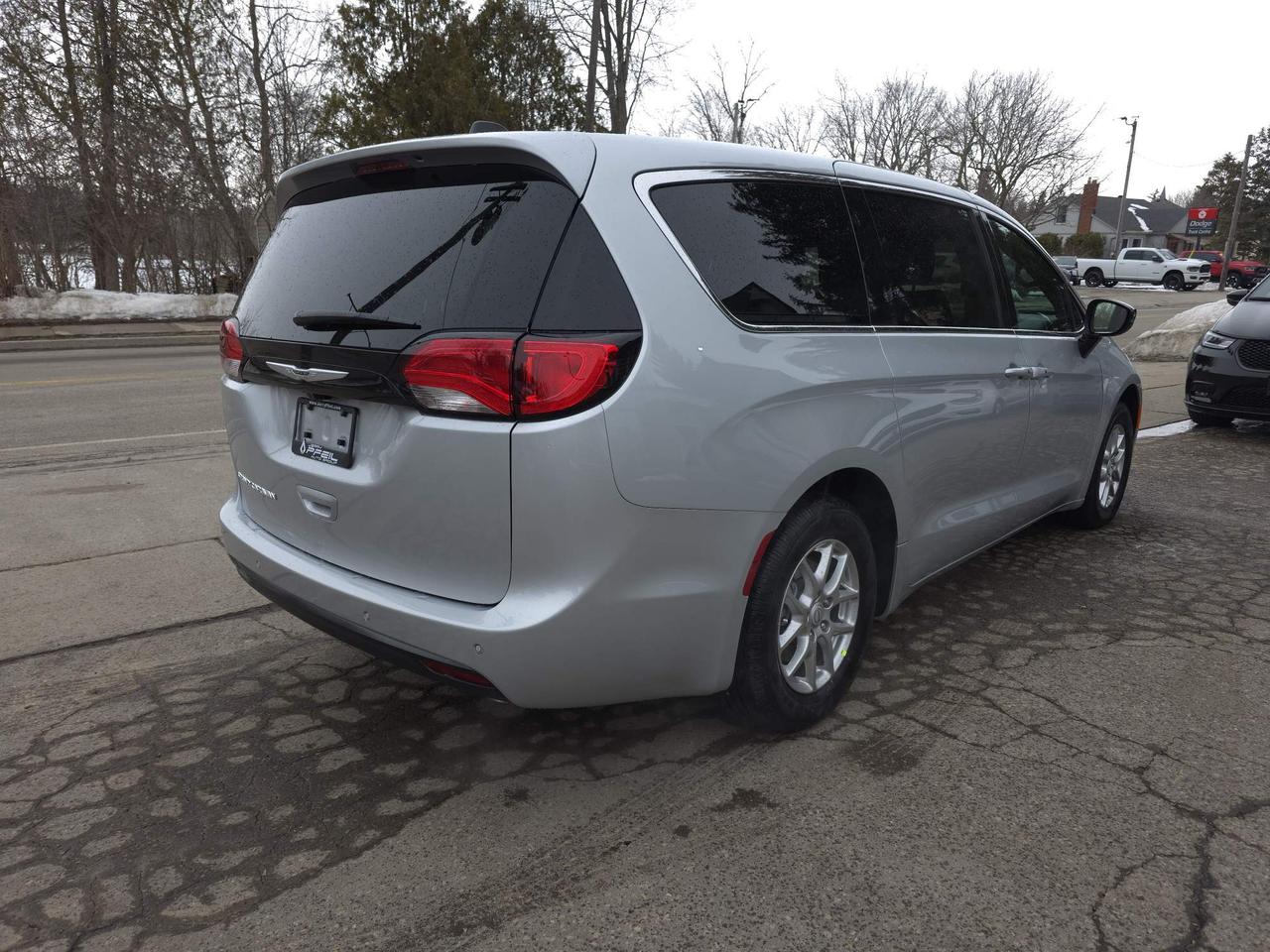 2026 Dodge Grand Caravan SXT 0% financing up to 60 months! Photo