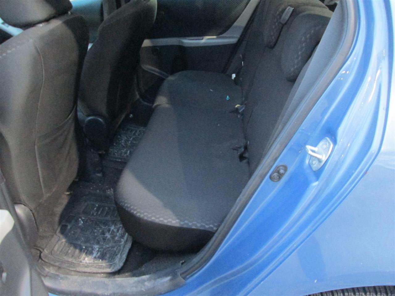 2008 Toyota Yaris Liftback S 5-Door AT Photo