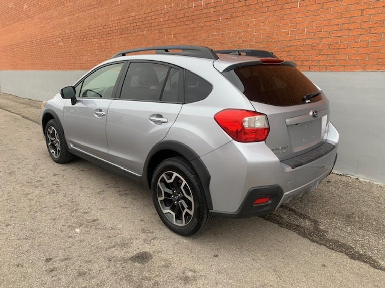 2016 Subaru Crosstrek 2.0i AWD LIMITED Photo