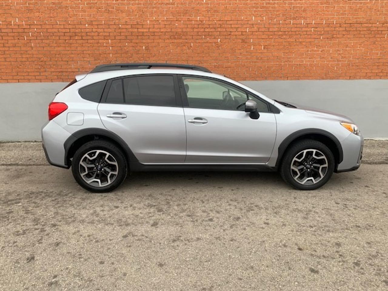 2016 Subaru Crosstrek 2.0i AWD LIMITED Photo