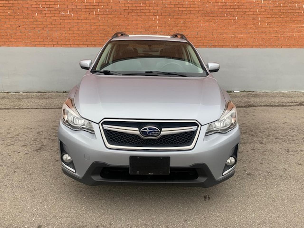 2016 Subaru Crosstrek 2.0i AWD LIMITED Photo