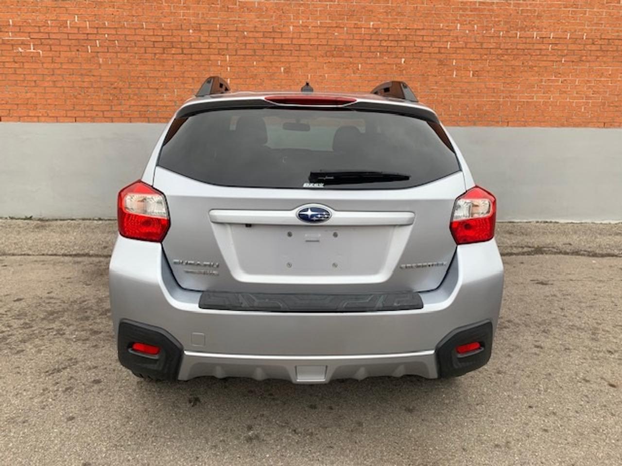 2016 Subaru Crosstrek 2.0i AWD LIMITED Photo
